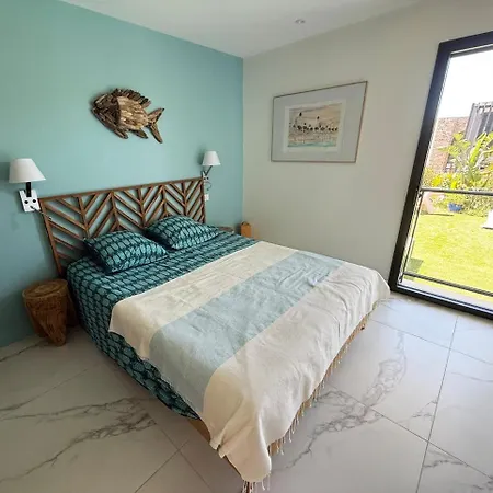 Beautiful With Sea View Villa Saint-Raphaël