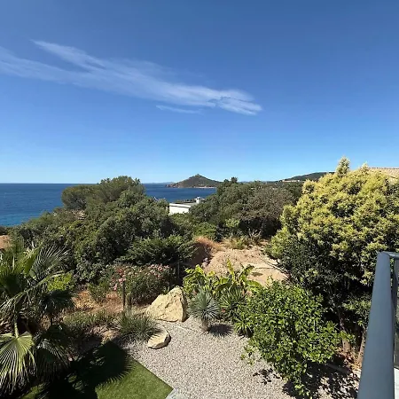 Beautiful With Sea View Villa