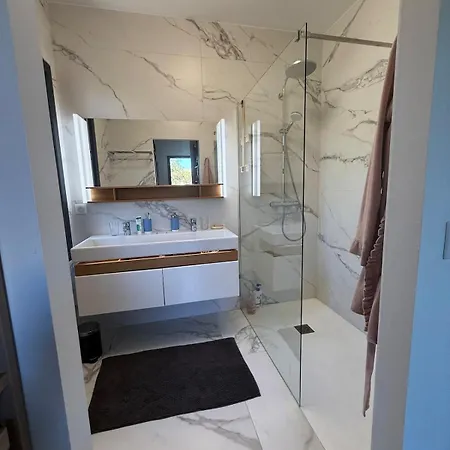 Villa Beautiful With Sea View Saint-Raphaël