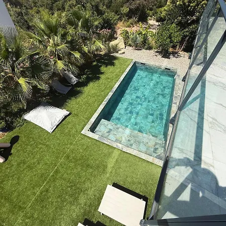 Beautiful With Sea View Villa Saint-Raphaël