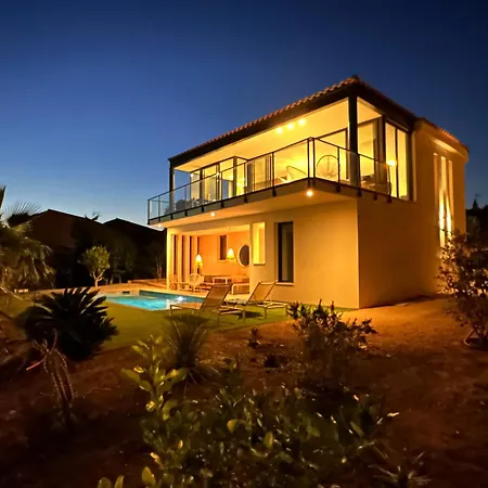 Villa Beautiful With Sea View