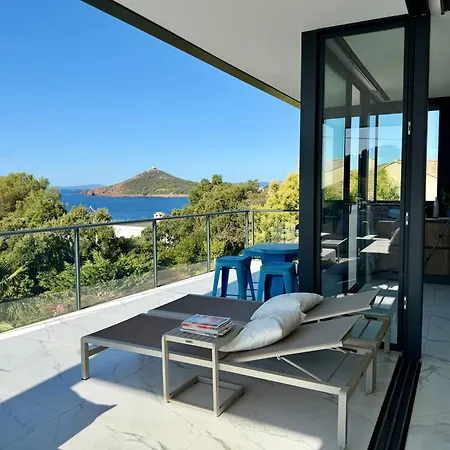 Beautiful With Sea View *