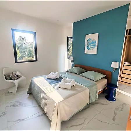 Beautiful With Sea View Villa