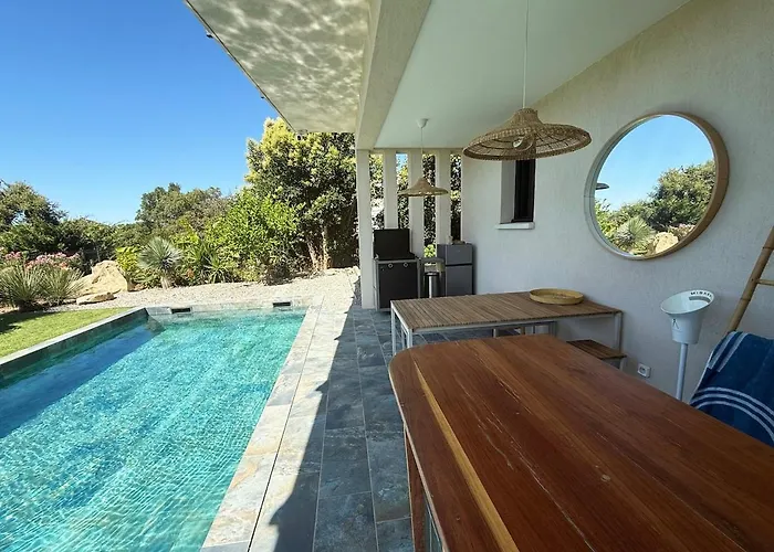 Beautiful With Sea View Villa Saint-Raphaël