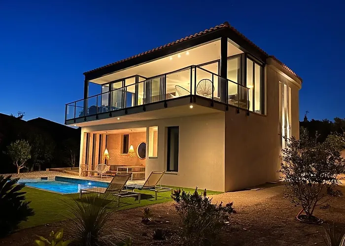 Beautiful With Sea View *