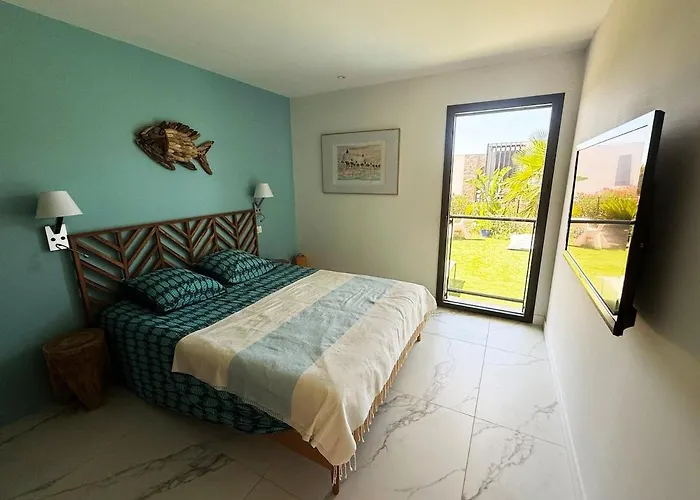 Beautiful With Sea View Saint-Raphaël